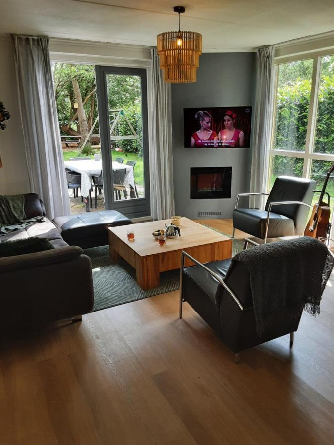 Rumah Senang Wellness Met Hottub En Tuin Ewijk Eksteriør bilde